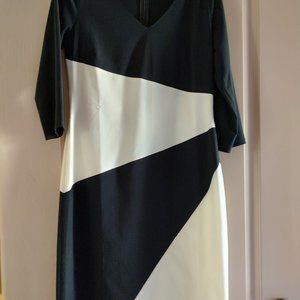 BLACK/WHITE COLORBLOCK CASUAL DRESS